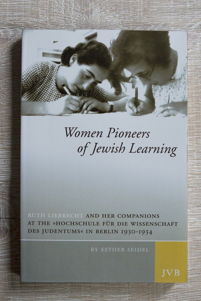 Cover: Women Pioneers of Jewish Learning
